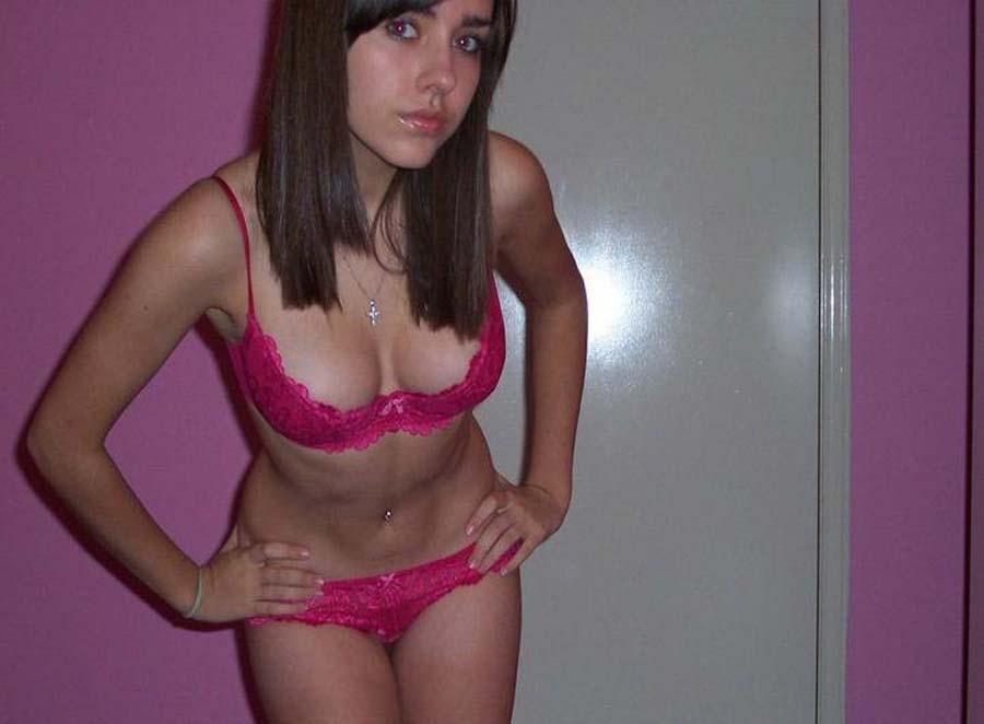 Recopilación de fotos de amateurs sexy kinky no desnudos
 #60662829
