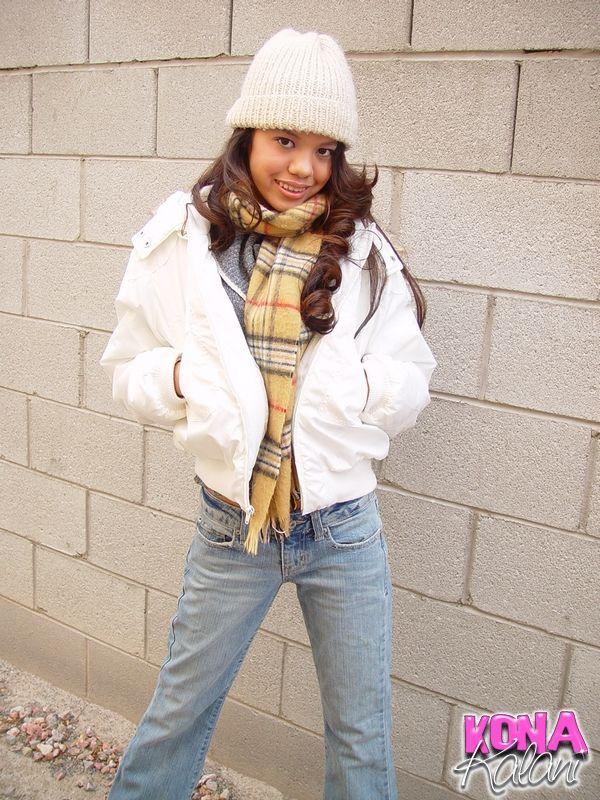 Pictures of teen cutie Kona Kalani trying to stay warm on a cold day #58767191
