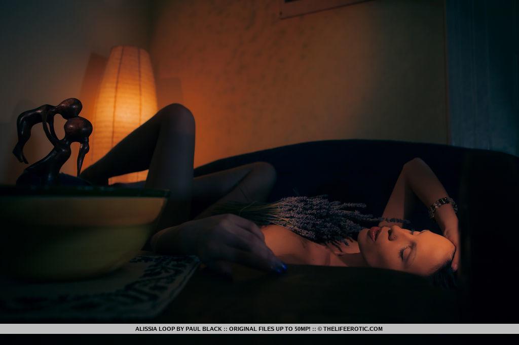 Erotic pinup model Alissia Loop likes it in the dark #60864496