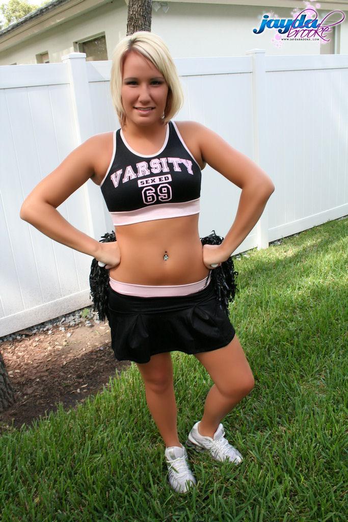 Pictures of Jayda Brook cheering for you in the back yard #55164508