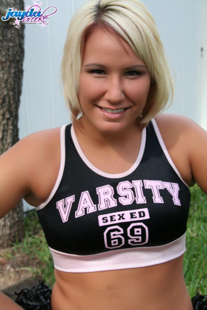 Pictures of Jayda Brook cheering for you in the back yard #55164609