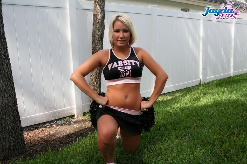 Pictures of Jayda Brook cheering for you in the back yard #55164634