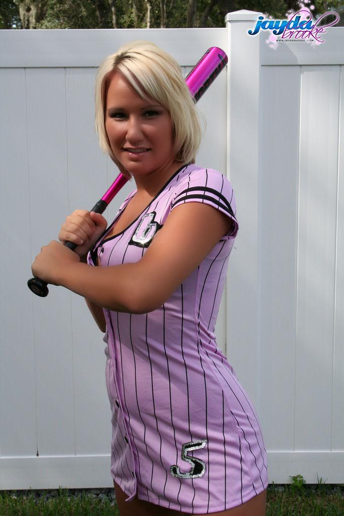Pictures of Jayda Brook playing some sexy baseball #55163311