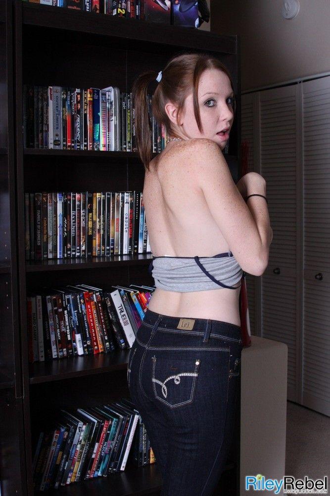 Fotos de la joven amateur riley rebel desnudandose y excitandose para ti
 #59871312