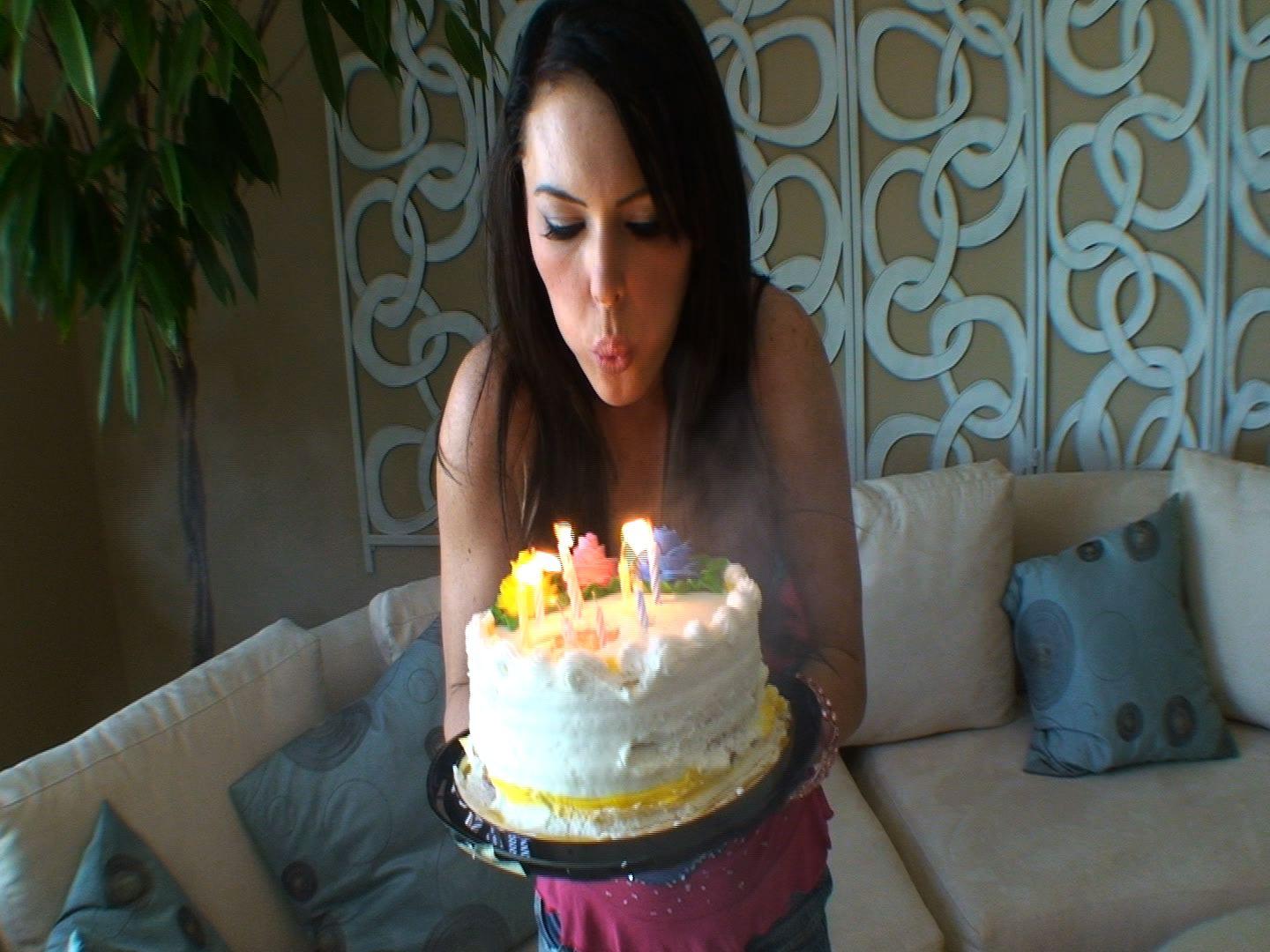 Dude surprises girlfriend Jenna Presley with cake and a good fuck! #55262486