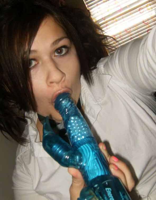 Picture compilation of an amateur hardcore chick sucking on my boner #60736957