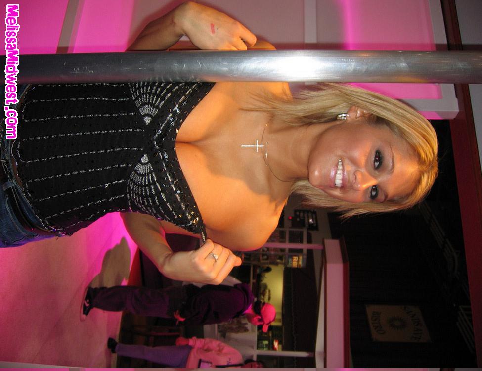 Melissa Mittelwesten bei einer Porno-Show
 #59495157