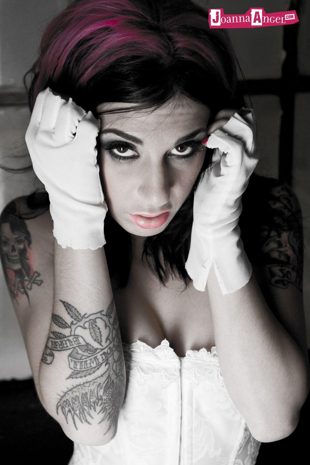 Pictures of Joanna Angel giving you some b&w gothic glam #55529998