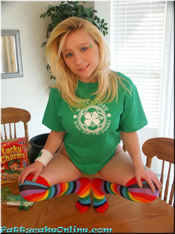 Pictures of Pattycake showing some St. Patty's Day love #59953854