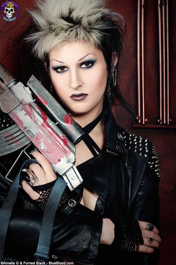 Gothic cyberpunk Alley Shiver cosplays as a Wasteland Warrior babe #60367399