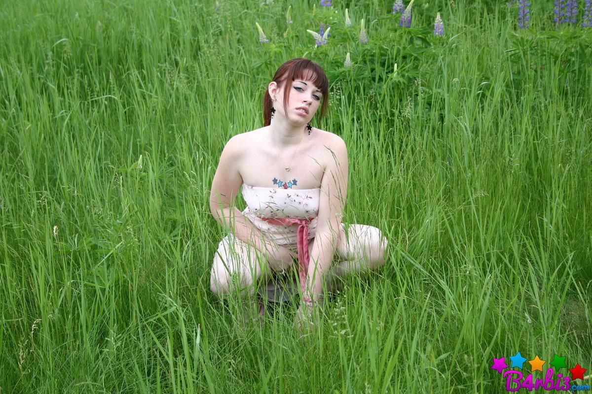 Barbie flashes her perfect tits and round ass outdoors in a grass field #53414825