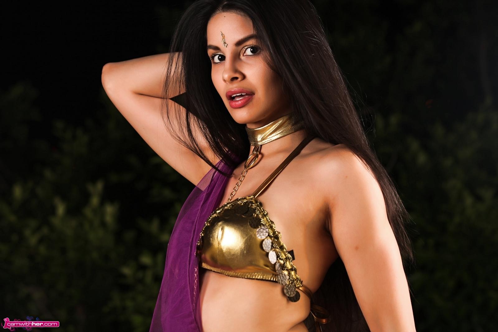 Indian babe Mileena Kiani wants to be your slave #59553416