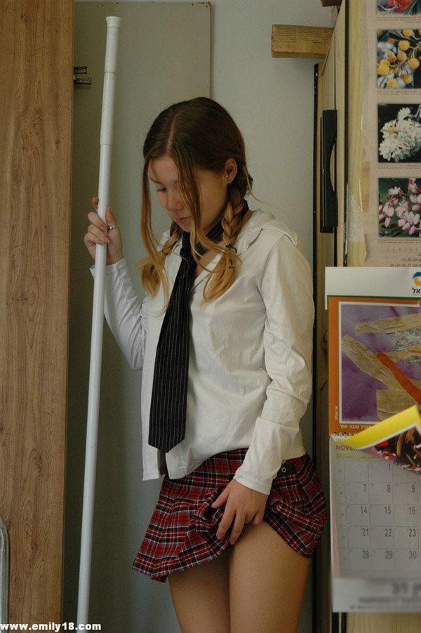 Pictures of schoolgirl Emily getting naughty after class #54187236