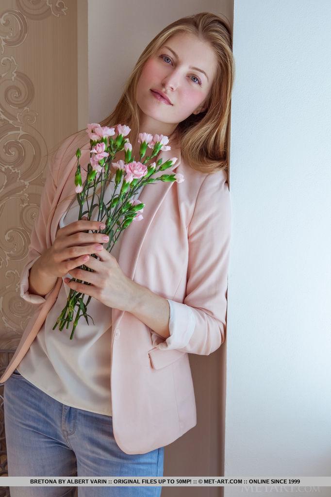 Beautiful teen Bretona offers you her flower in "Milonia" #53506988