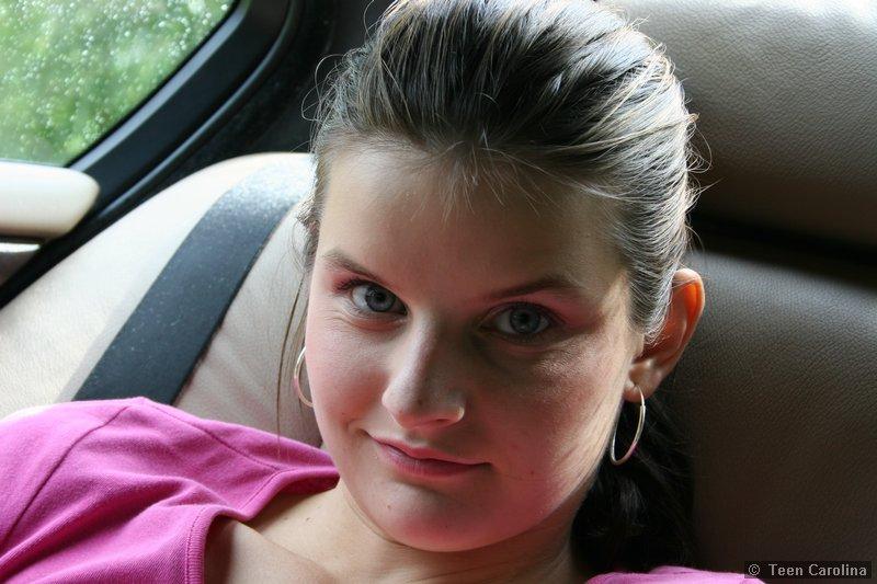 Pictures of teen slut Teen Carolina masturbating in her car #60077648