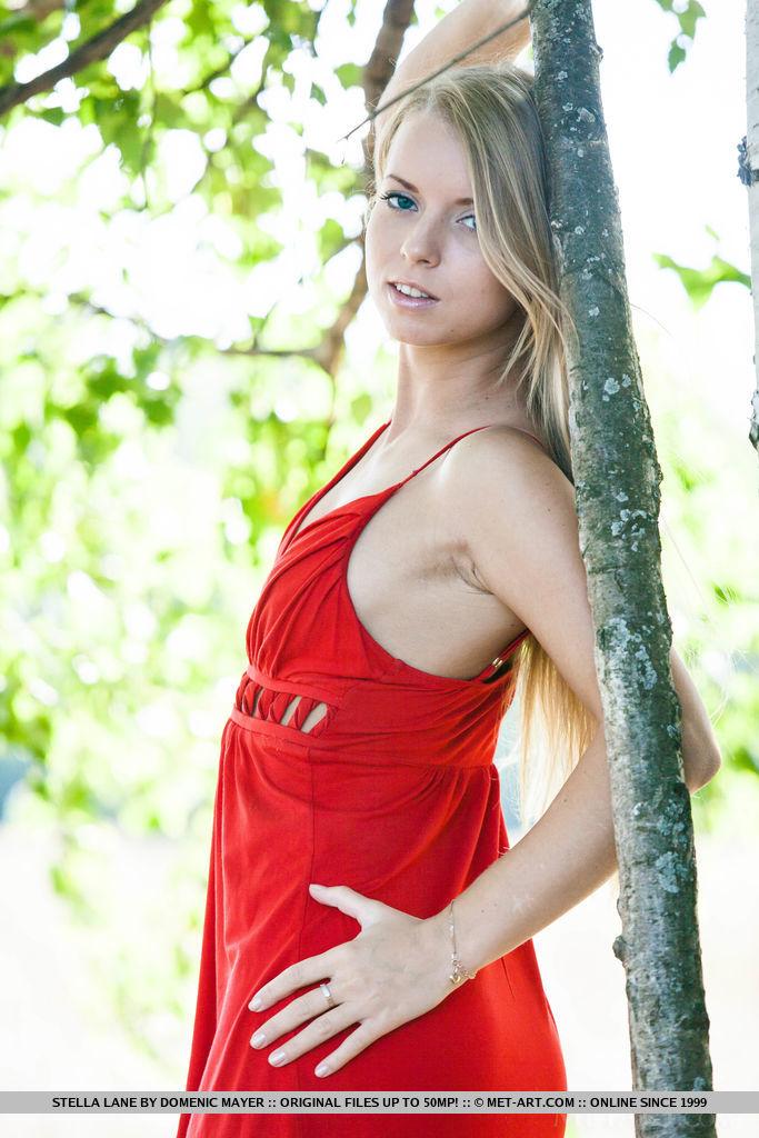 Stella Lane sensually poses outdoors baring her hot nude body #60010685
