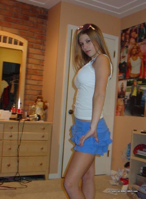 Blonde angel-faced amateur girlfriend posing in sexy self-pics #60658516