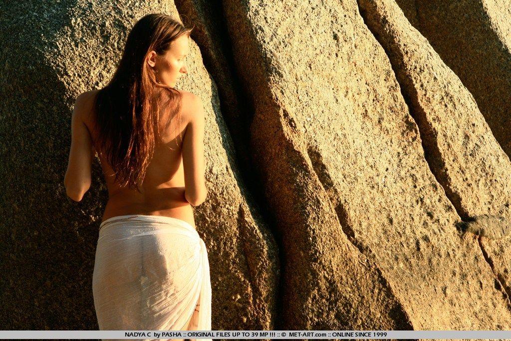 Immagini di nadya c nudo sulla spiaggia
 #59638949