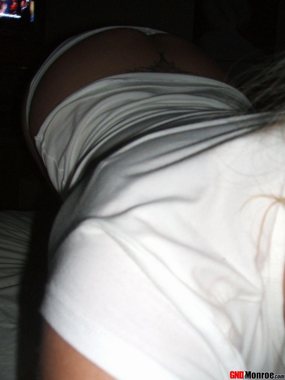 Pictures of teen hottie GND Monroe teasing on webcam #59627860