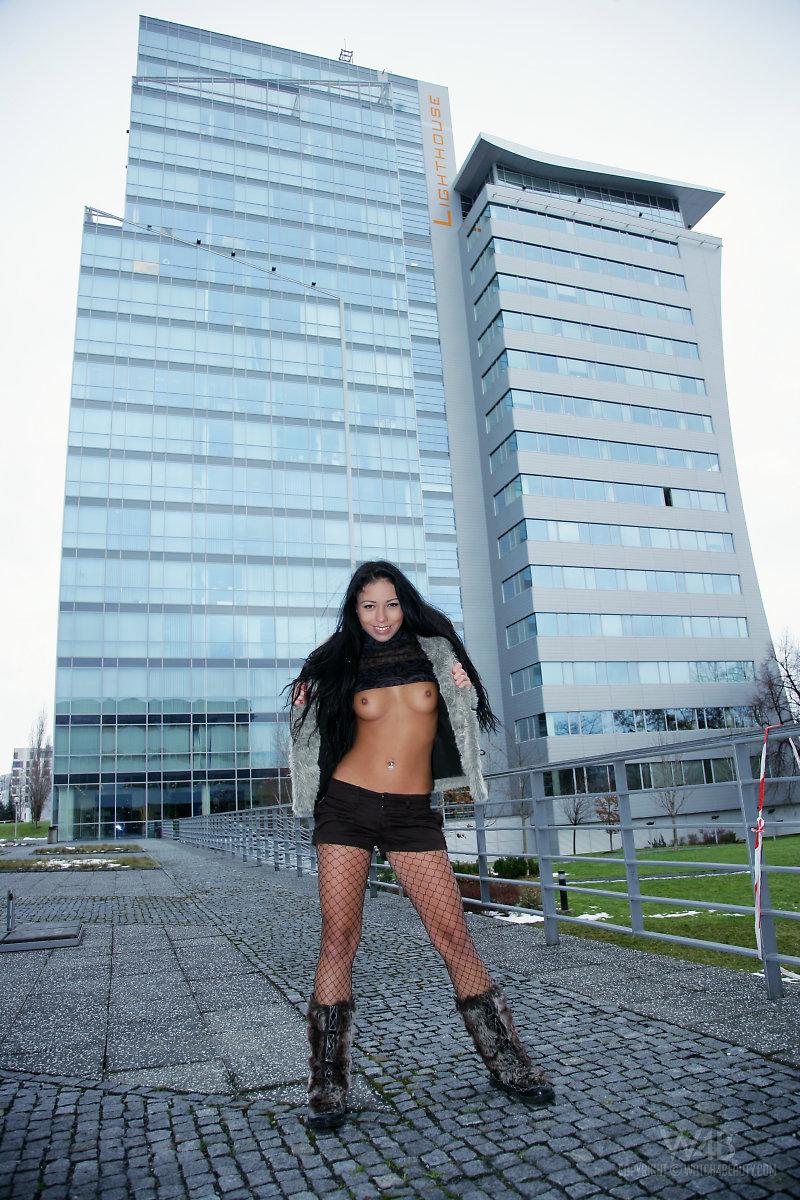 Beautiful black-haired girl Bailey flashes her fun parts outside in the cold #53404890