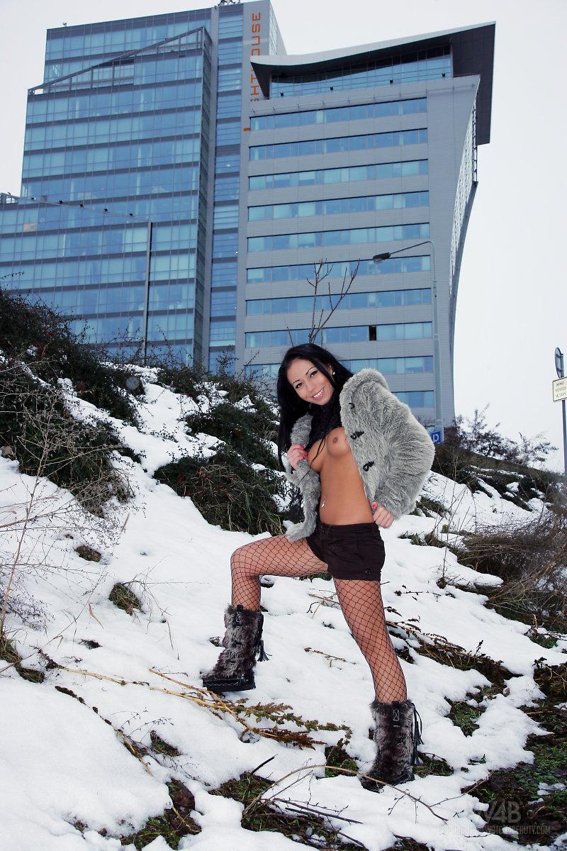 Beautiful black-haired girl Bailey flashes her fun parts outside in the cold #53405019
