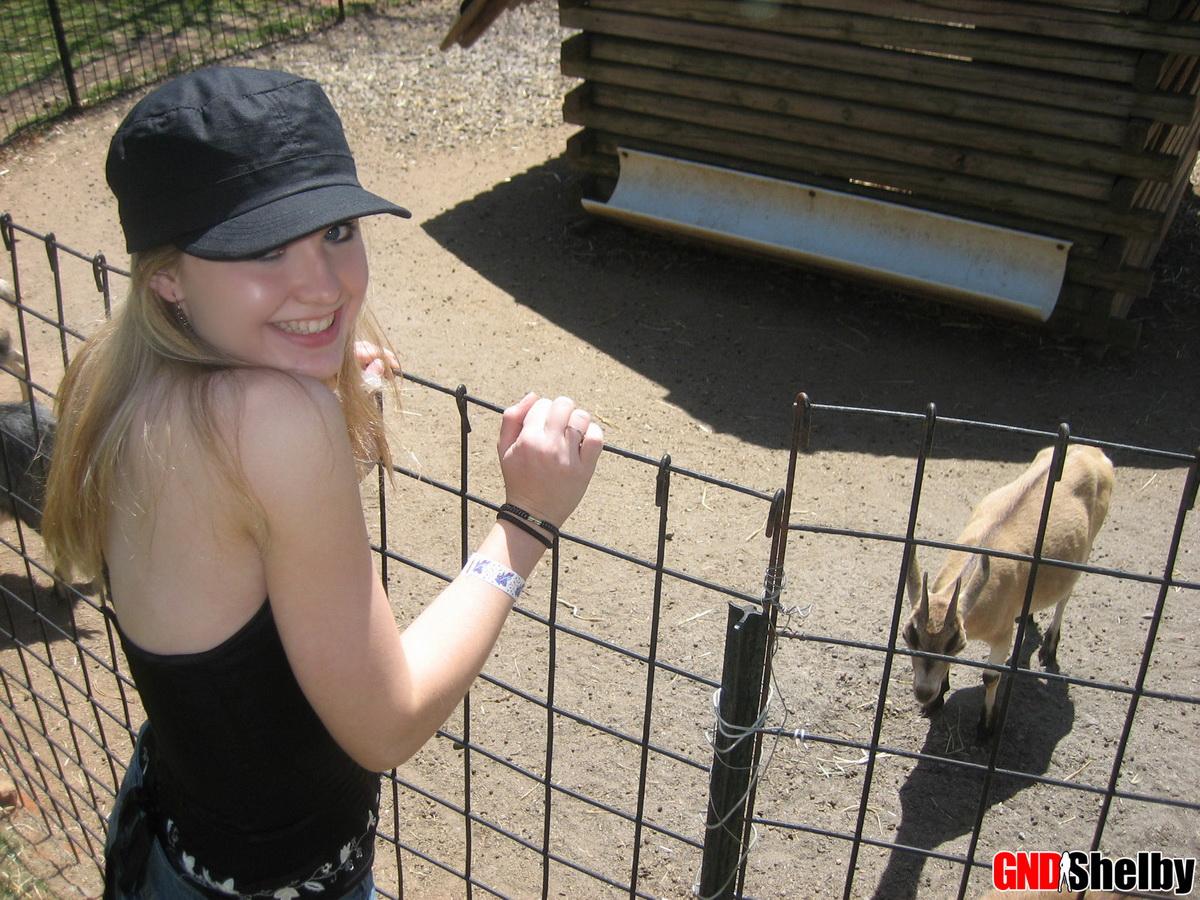 Cute teen Shelby visits the zoo for some candid photos #58760943