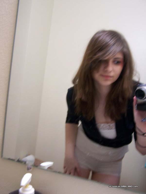 Pictures of a hot brunette girl taking pics of herself #60661884