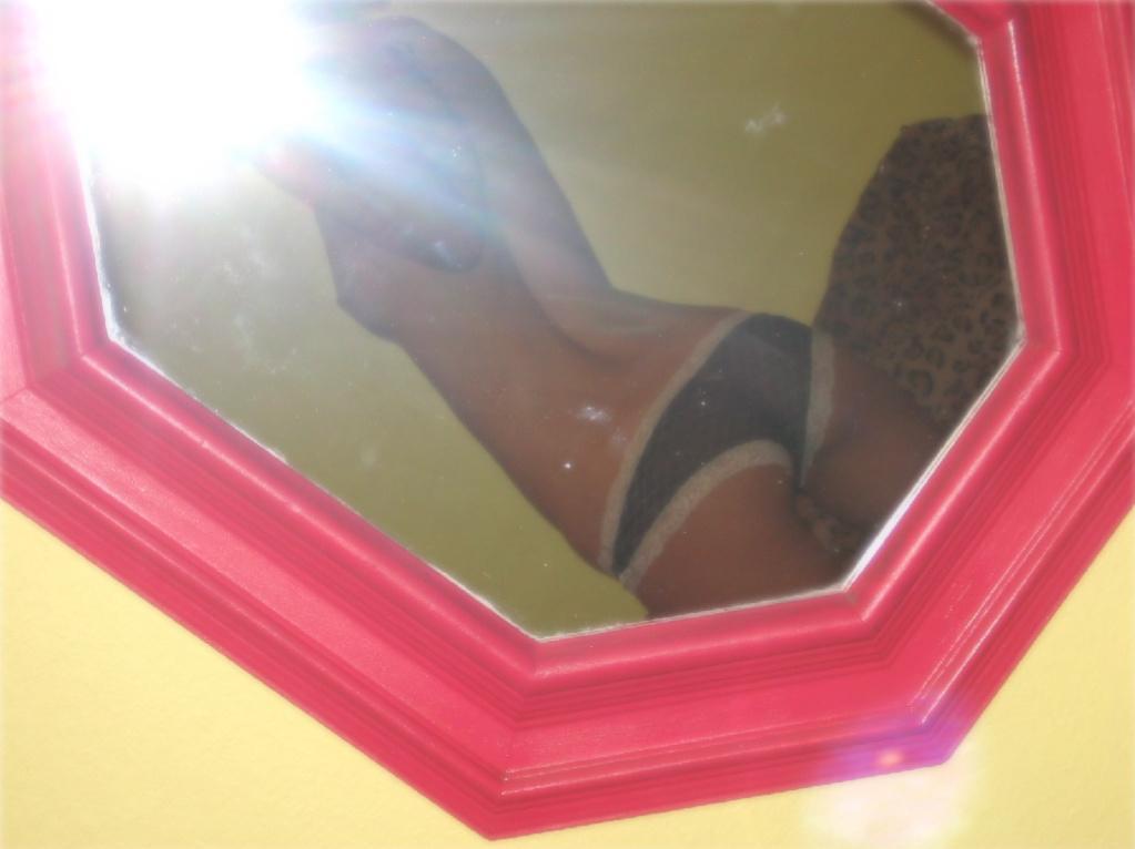 ホットアマチュアティーンのガールフレンドの写真は、自分の体のselfpicsを取る
 #60850404