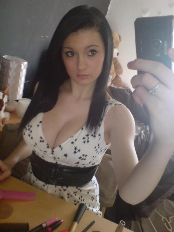 Busty amateur hottie displays her big breasts #60470890