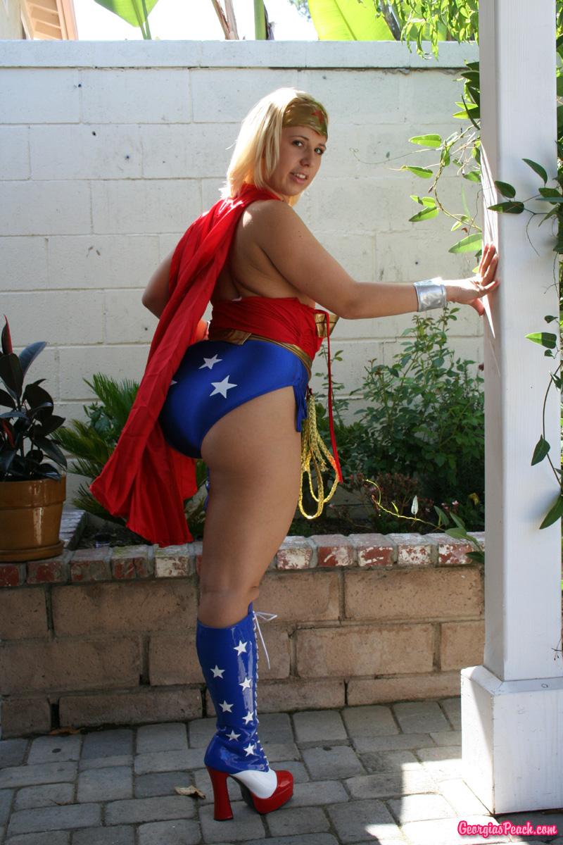 Pictures of Georgia's Peach being your wonder woman #54470461