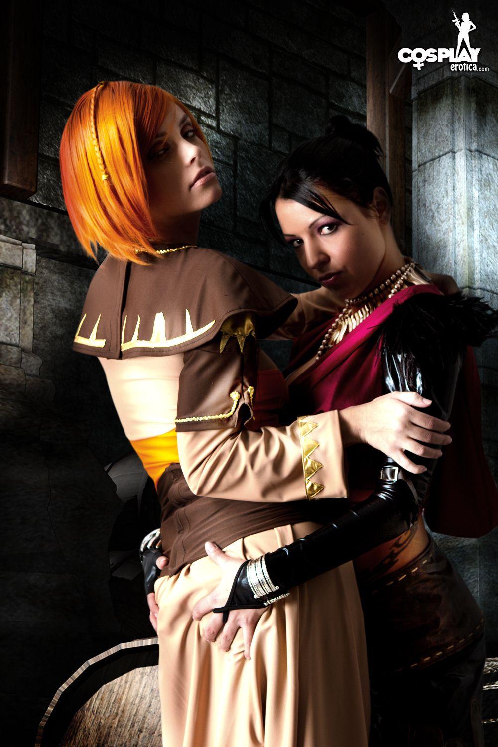 Pictures of Nayma and Mea doing a hot lesbian Dragon Age cosplay #59444445