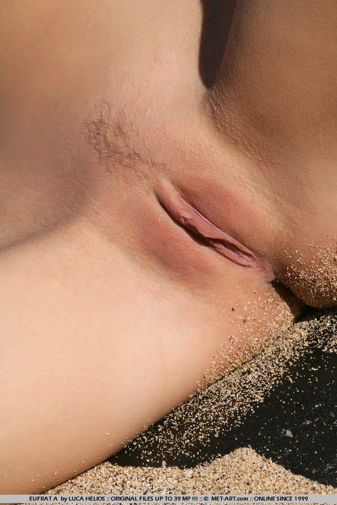 ティーンベイブeufratの写真は裸とビーチであなたのために広がっている
 #54297729