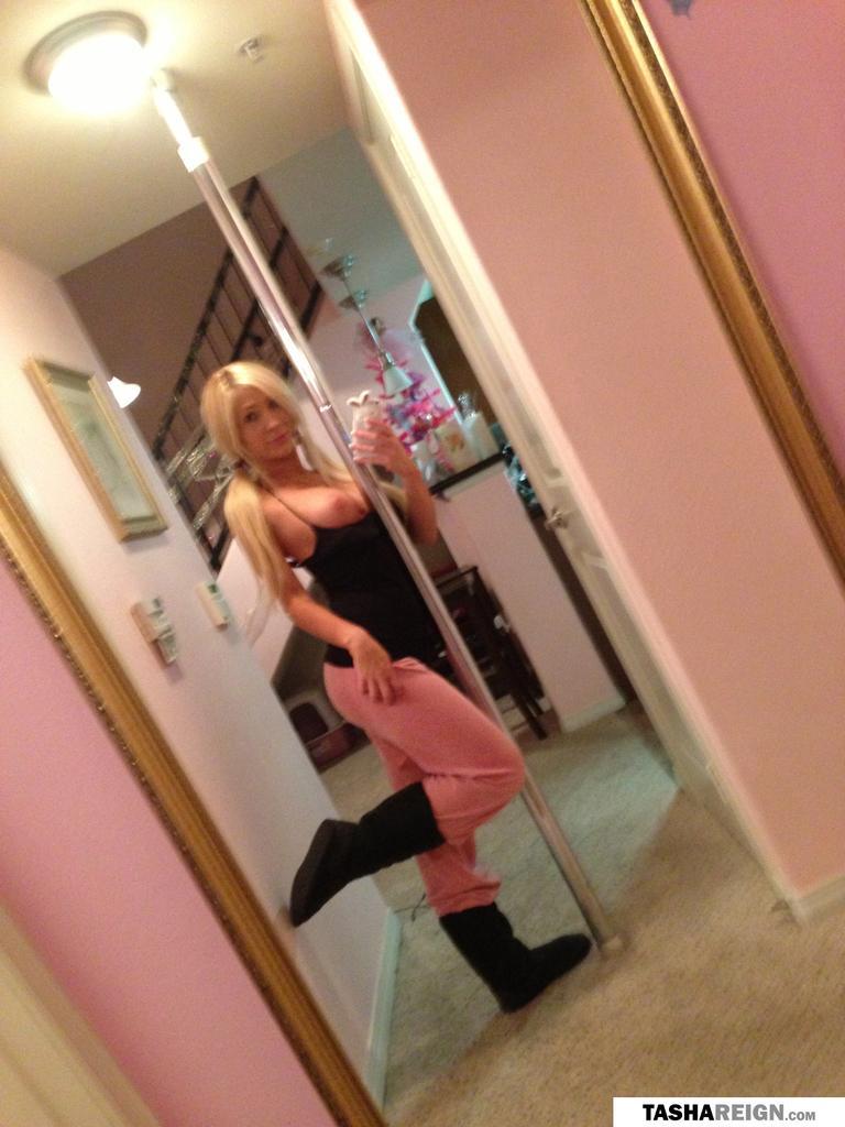 Tasha Reign shares various self shot and candid pics of her and her friends #60058582