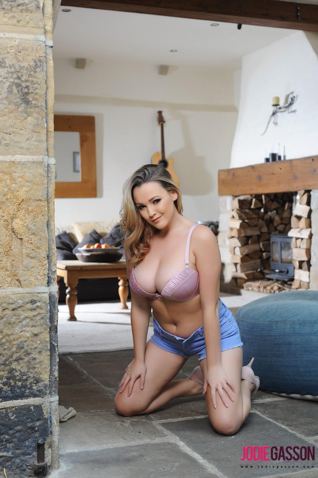 Busty blonde Jodie Gasson gives you a sexy striptease in the living room #55546277