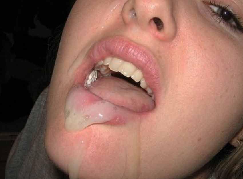 Naughty amateur girlfriends take cumshots in the face #60517360