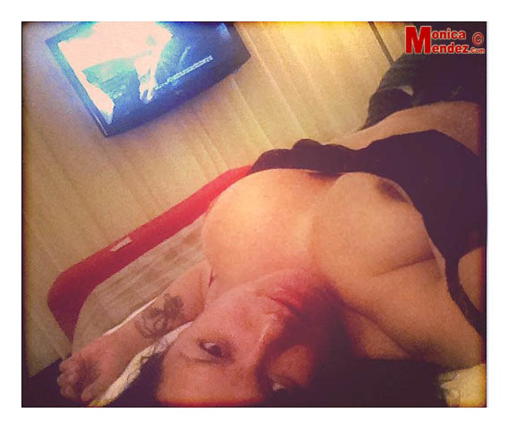 Busty babe monica mendez condivide alcuni dei suoi selfies caldi
 #59614268