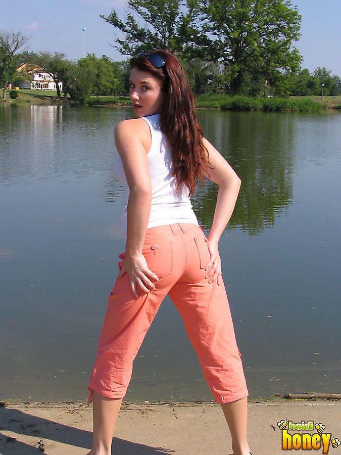 Pictures of teen cutie Heidi showing her hotness outside #54756747