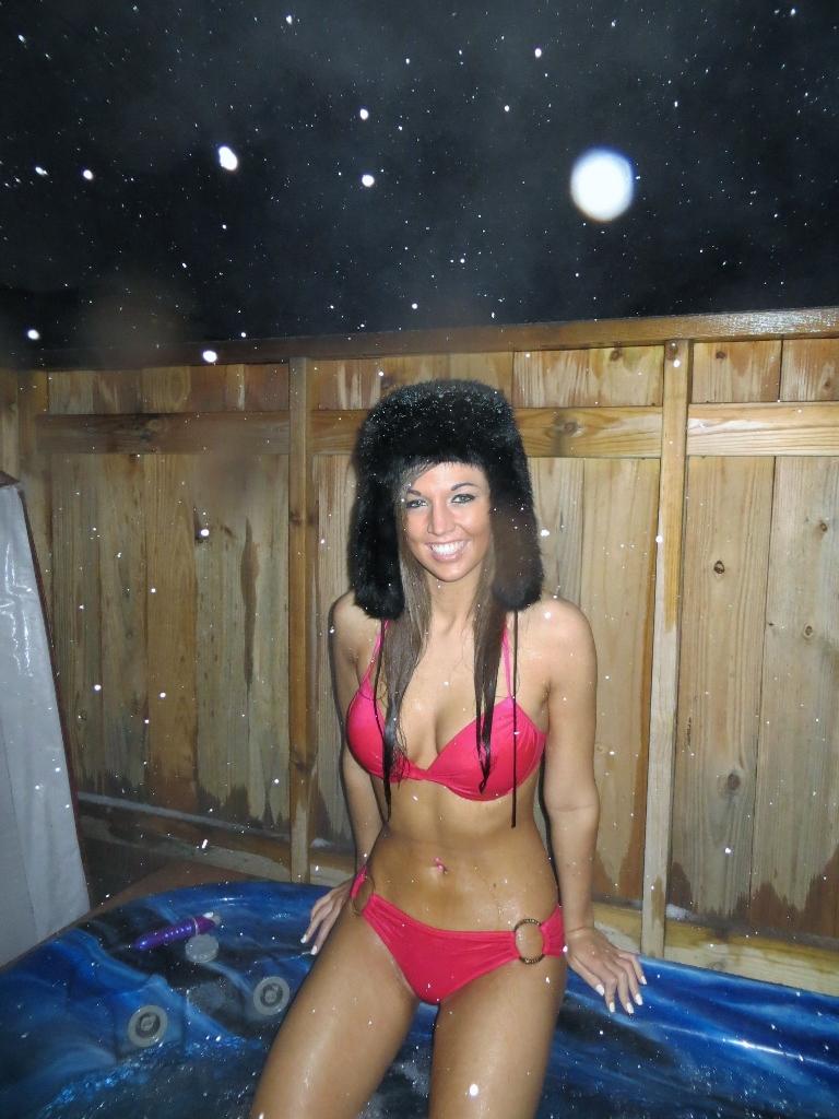 Teen hottie Val Midwest invites you to join her in the hot tub #60124004