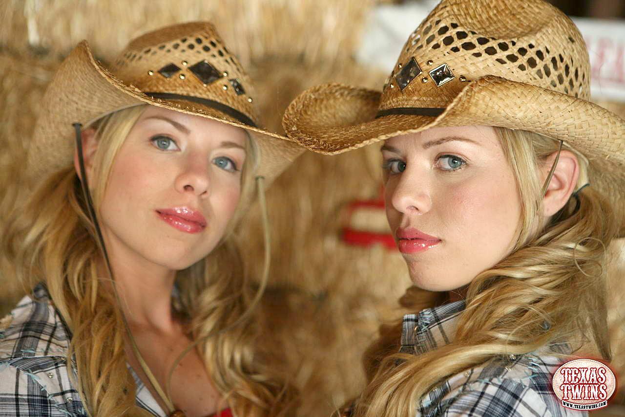 Hot Country Girls The Texas Twins Want To Play With You In The Barn