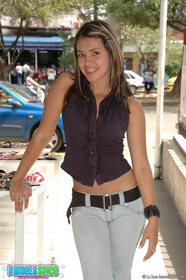 Pictures of teen Pamela Spice flashing in public #59813351