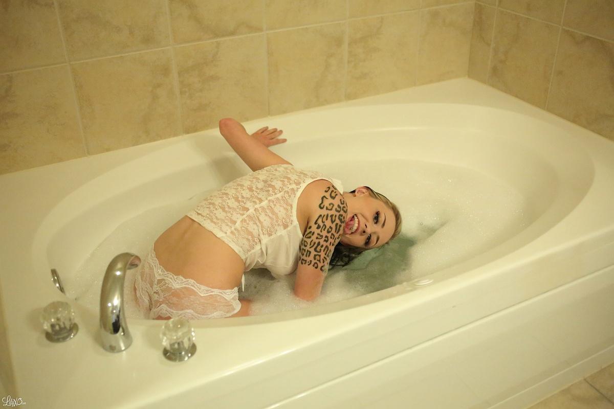 Lily Xo gets all soaking wet for you in the bath tub #58966009