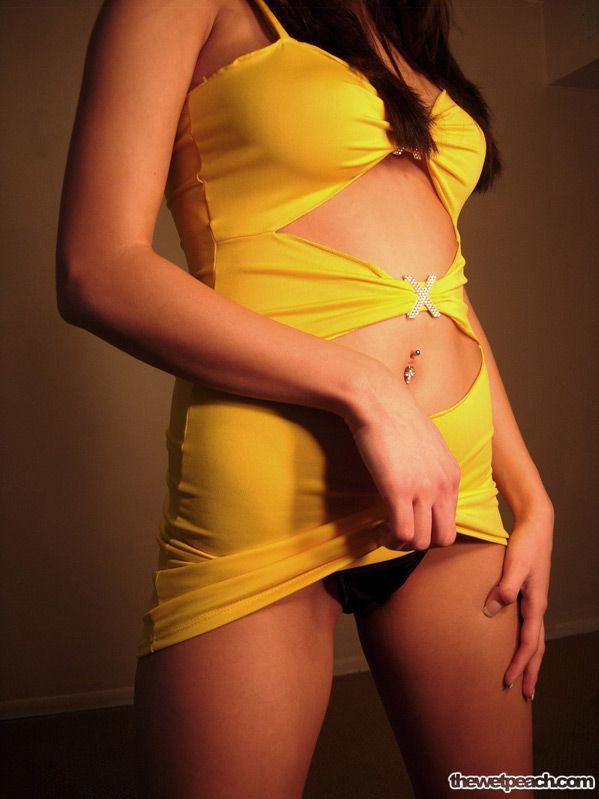 Pictures of teen amateur Layla KO teasing in a hot yellow dress #58857962
