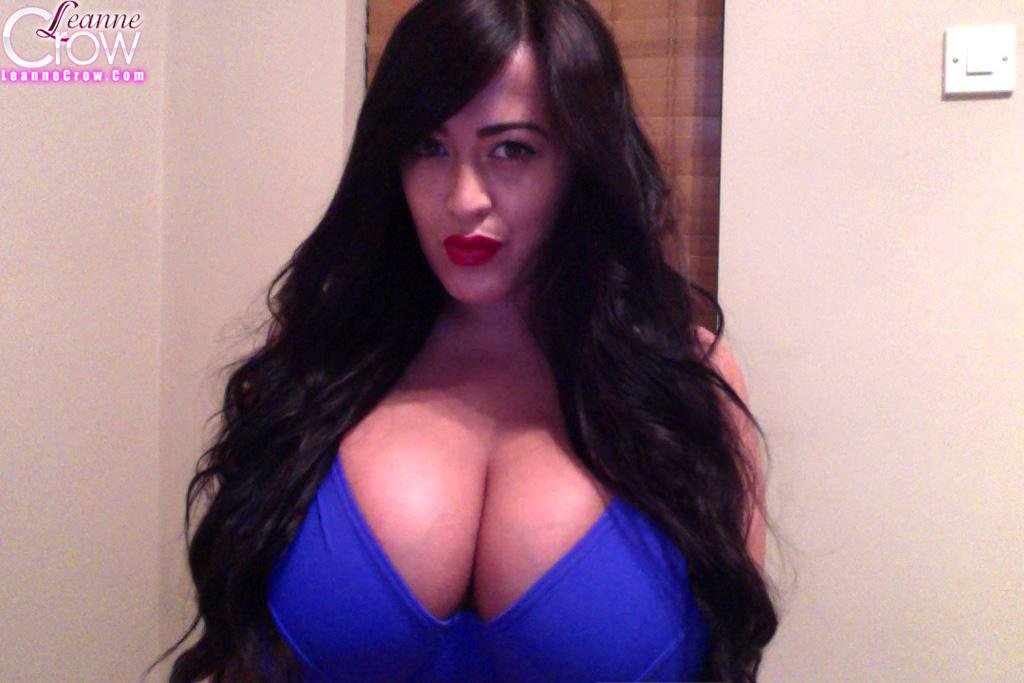 Leanne Crow takes some hot selfies of her enormous jugs #58872722