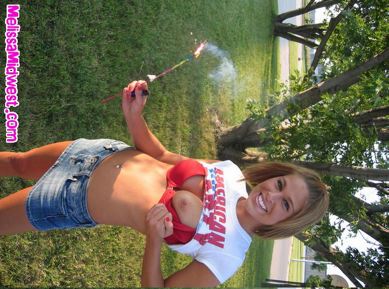 Immagini di Melissa Midwest ragazza giovane ottenere scopata il 4 luglio
 #59492596