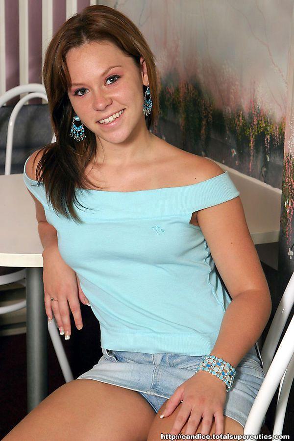 Bilder von teen cutie candace nackt und spreizen
 #60886943