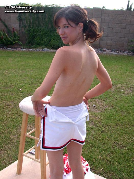Pictures of a hot cheerleader stripping in the backyard #60578869