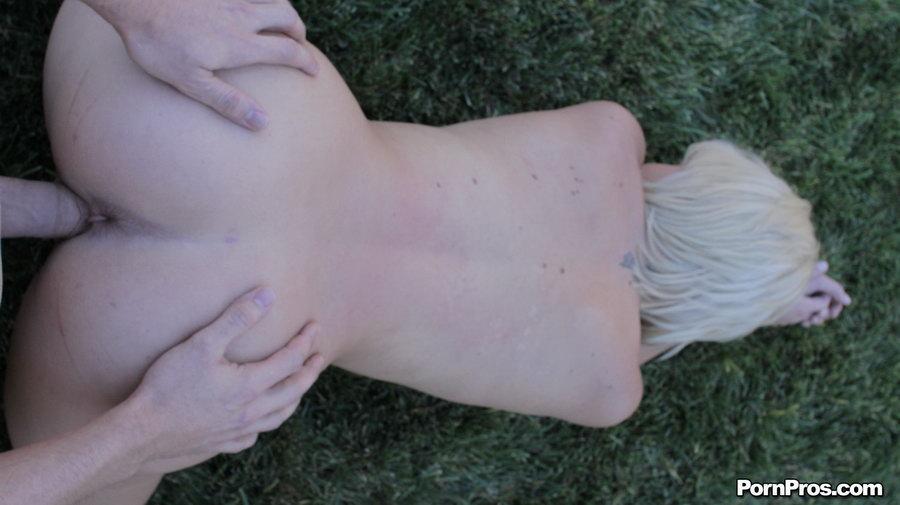 Blonde teen Lexi Swallow enjoys a good fuck in the open outdoors #58929449