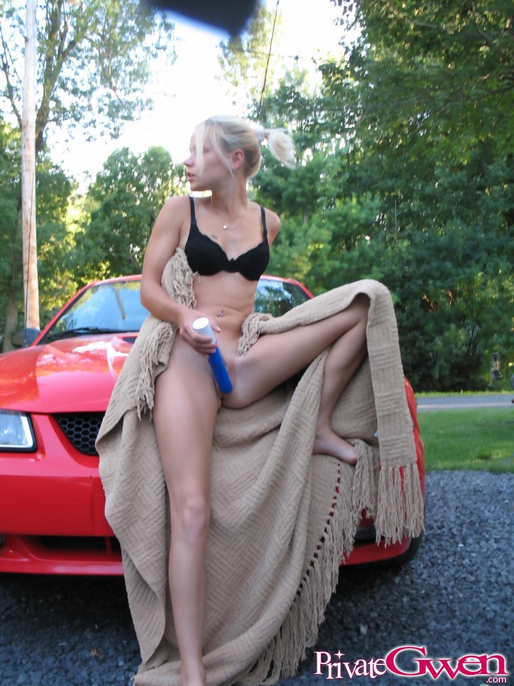 Pictures of teen Private Gwen masturbating on her car #59840101