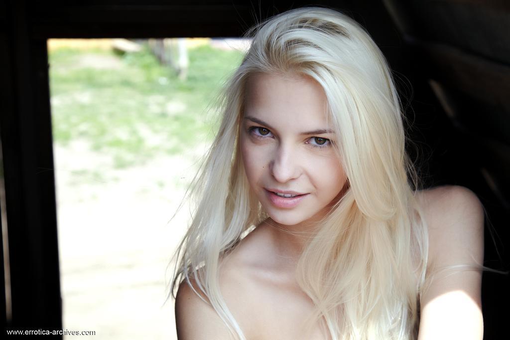 Skinny teen girl Vika D gets naked and sneaks into a barn #60148587