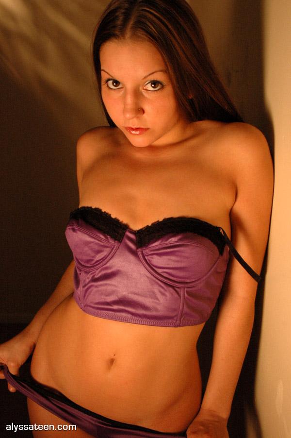 Pictures of teen girl Alyssa Teen wearing some hot lingerie for you #53066394